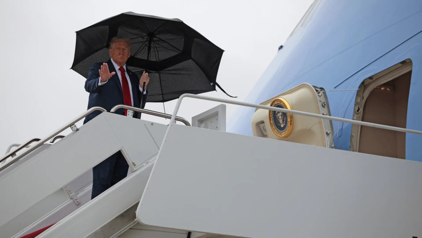 ABD Başkanı Trump, Mısır'daki zirve öncesi İsrail'de: Havalimanında Netanyahu karşıladı - Resim : 2