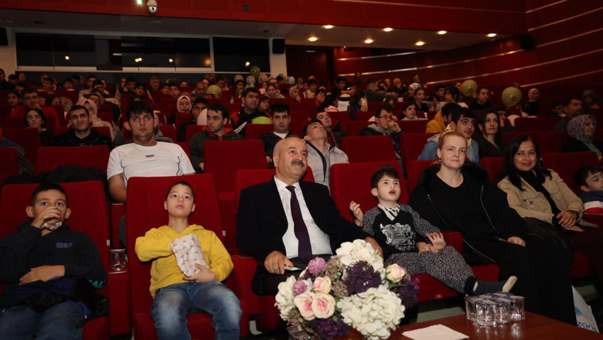 Gebze Belediyesi’nden Dünya Engelliler Günü’nde anlamlı etkinlik - Resim : 1