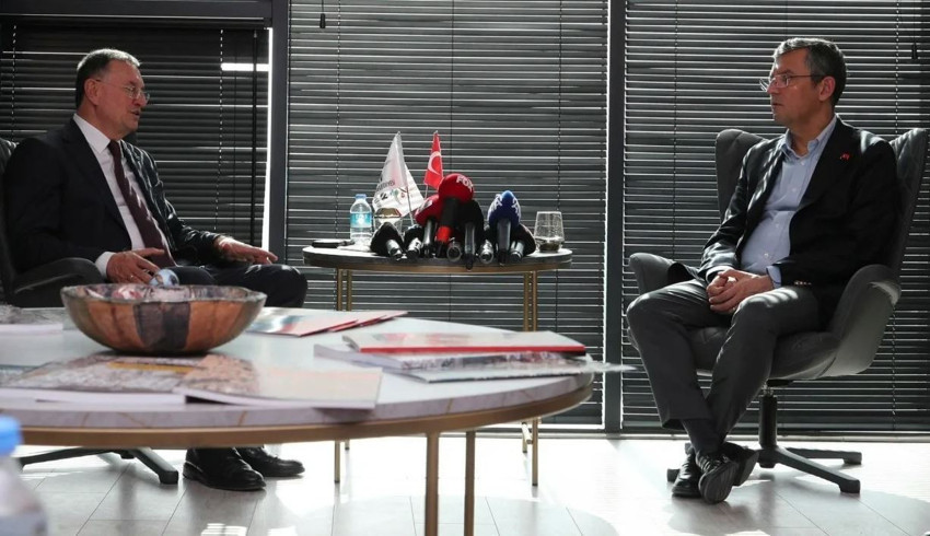 CHP Kurultayı’nın iptali istemiyle açılan dava 8 Eylül'e ertelendi - Resim : 4