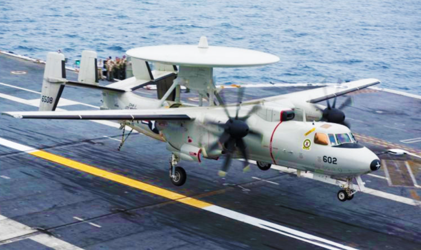 Northrop Grumman, milyar dolarlık E-2D Hawkeye ihalesini kazandı - Resim : 1