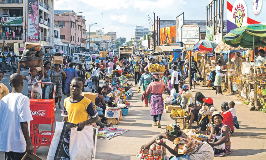Küresel güçlerin ilgi odağı kara kıta Afrika ve rol model ülke Gana - Resim : 1