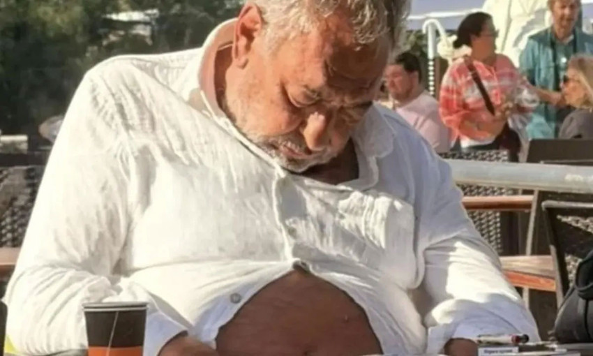 Son görüntüsü üzmüştü! Reha Muhtar hastaneye kaldırıldı - Resim : 1