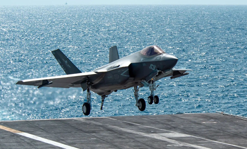 ABD Donanması’na ait F-35C California’da düştü - Resim : 1
