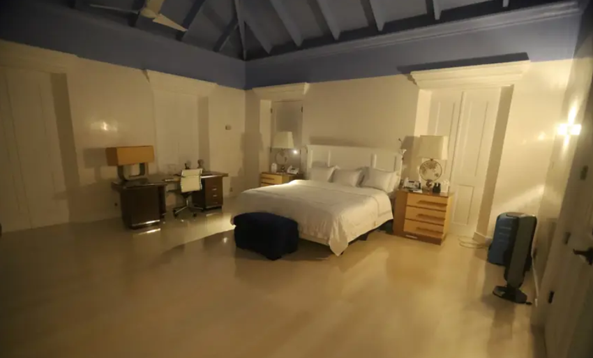 Epstein'ın kabus adasından ilk fotoğraflar ve görüntüler yayınlandı (Video) - Resim : 4