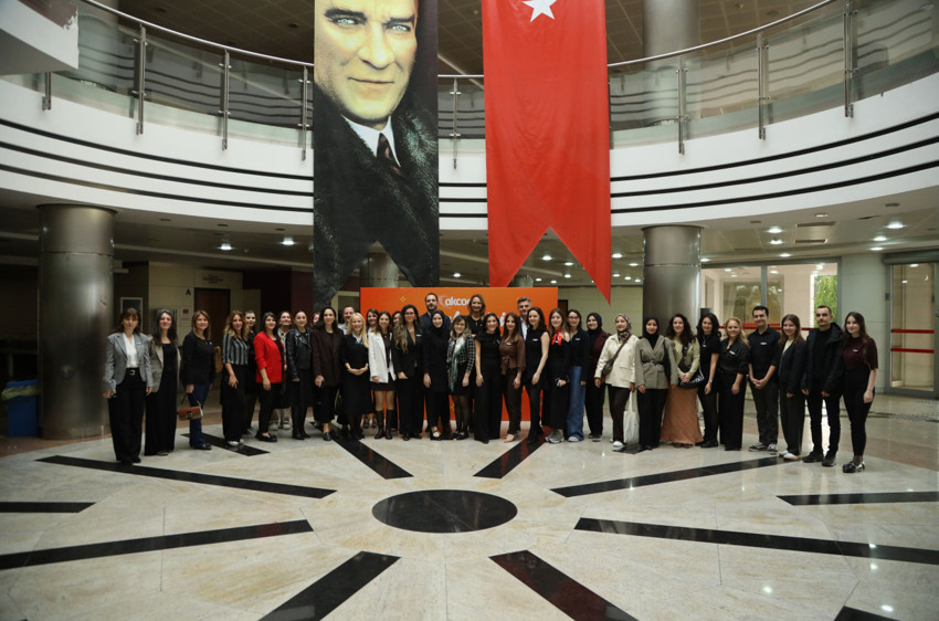 Akcoat ve SAÜ’den kadınlar için 'birlikte güçlüyüz' mesajı - Resim : 4