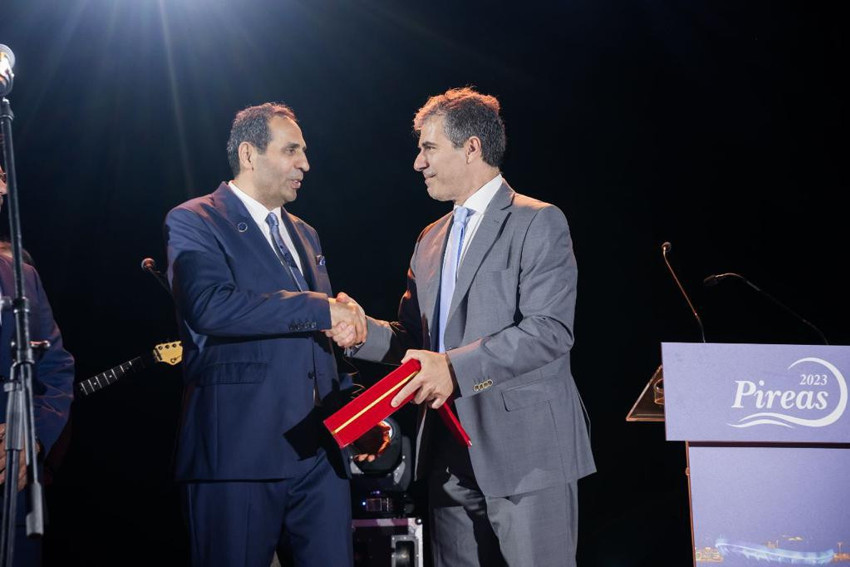 Yunan tankerleri sattı, Türk armatör topladı - Resim : 2