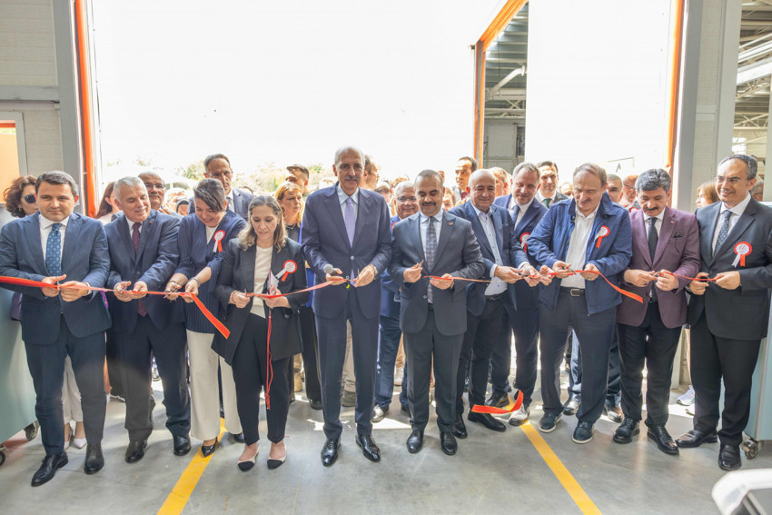 Kale Grubu, 66. kuruluş yıldönümünde Porselen Levha Tesisi’ni açtı - Resim : 1