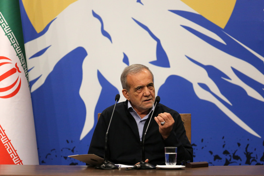 Pezeşkiyan'dan Türkiye mesajı: İlişkilerimizi kesinlikle güçlendirmeliyiz - Resim : 1