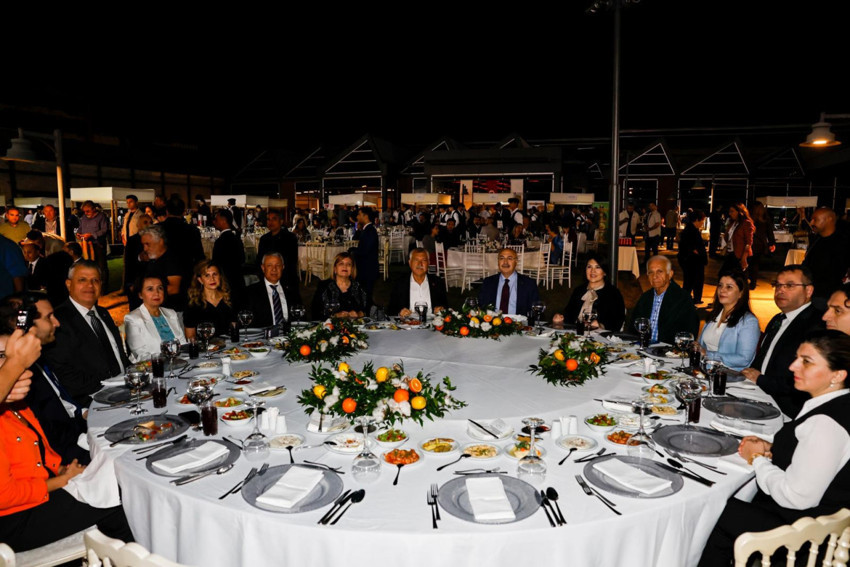 Adana Lezzet Festivali kente 3.7 milyar TL katkı sağladı - Resim : 1