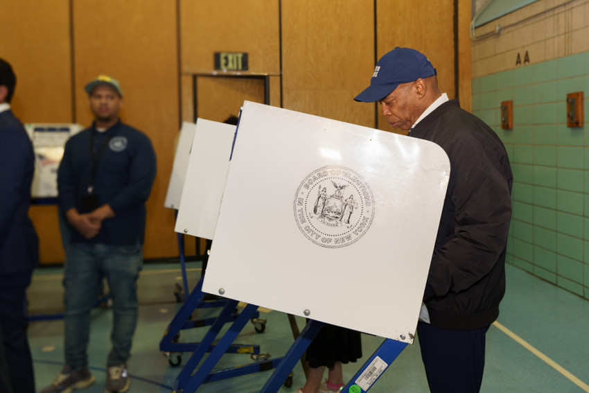 Dakika dakika ABD Başkanlık seçimleri | Trump zaferini ilan etti: 'Görülmemiş başarı' - Resim : 25
