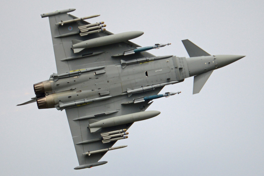 Türkiye, Eurofighter savaş uçağına bir adım daha yaklaştı! - Resim : 1