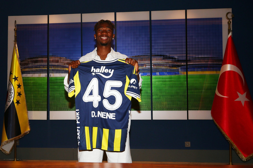 Dorgeles Nene 5 yıllığına Fenerbahçe'de - Resim : 1