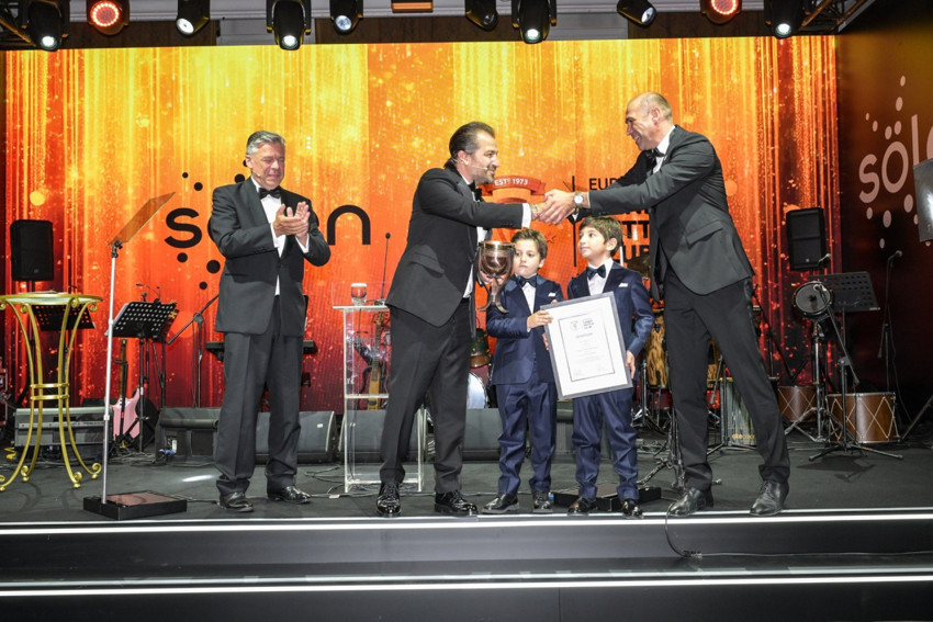 800 milyon doları yakaladı, Avrupa’nın ‘Excellence’ı oldu, 100 milyon dolar daha yatırıyor - Resim : 1