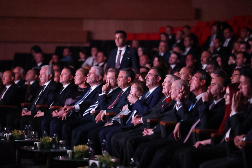 Koç Holding, ülke ve demokrasi vurgusuyla 100. yaşını Ankara’da kutladı - Resim : 1