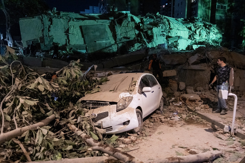 Venezuela'da 39 saniye arayla 7.2 ve 7.5 büyüklüğünde 2 büyük deprem oldu, OHAL ilan edildi (Video) - Resim : 3
