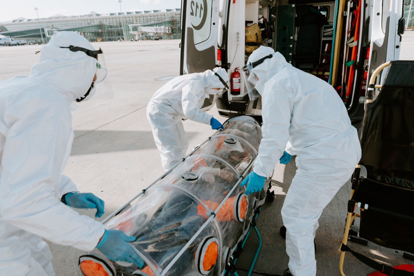 İzmir Adnan Menderes Havalimanı'nda Halk Sağlığı Acil Durum Planı (HSADP) Tatbikatı gerçekleştirildi - Resim : 1