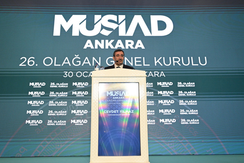 Cumhurbaşkanı Yardımcısı YIlmaz: Enflasyonun da faizlerin de birlikte düştüğü bir döngüye girdik - Resim : 1