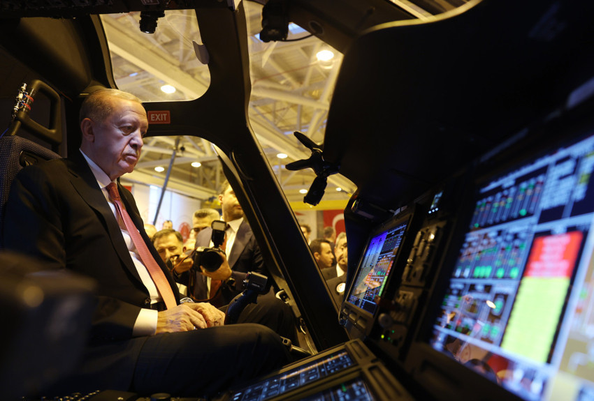 Cumhurbaşkanı Erdoğan, TUSAŞ'ta konuştu: Terörü bitirecek her türlü vasıtayı devreye alacağız - Resim : 5