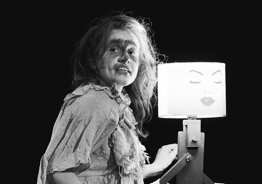 Kadınların sahnedeki sesini beşinci yılında da yükseltiyor - Resim : 2