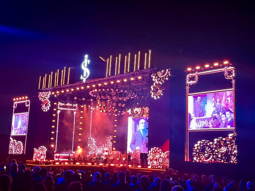 İş Bankası'nın 100. yıl dönümünde büyük kutlama - Resim : 3