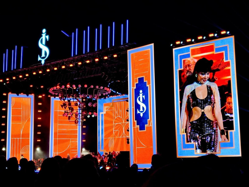 İş Bankası'nın 100. yıl dönümünde büyük kutlama - Resim : 6