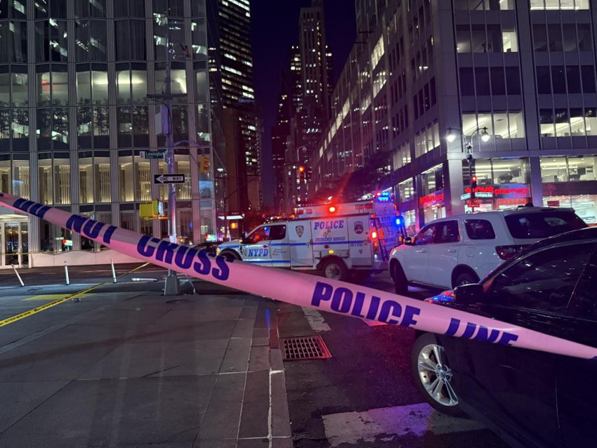 New York'ta gökdelende dehşet! Silahlı saldırgan polisi ve sivilleri vurdu: Çok sayıda ölü (Video) - Resim : 1