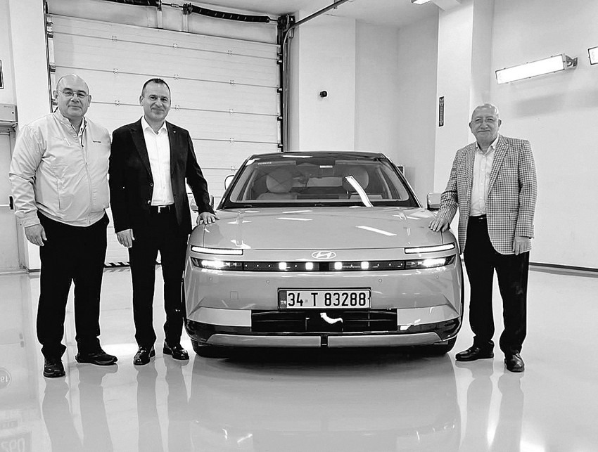 30 yılda 1.3 milyar dolar yatırdı, 290 milyon dolara Türkiye’nin ikinci elektrikli otosunu üretiyor - Resim : 1