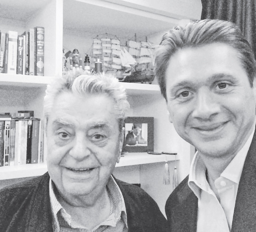 Kurucu Kamil Yazıcı ve torunu Kamil Yazıcı