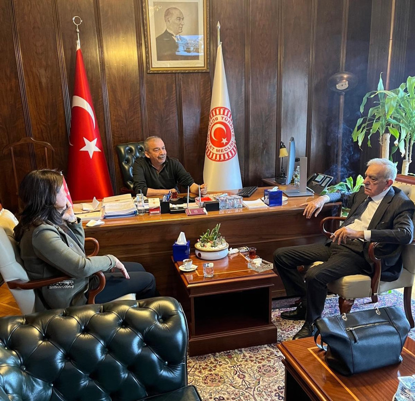 Ahmet Türk'ten Bahçeli sorusuna yanıt: Her şey çok flu - Resim : 1