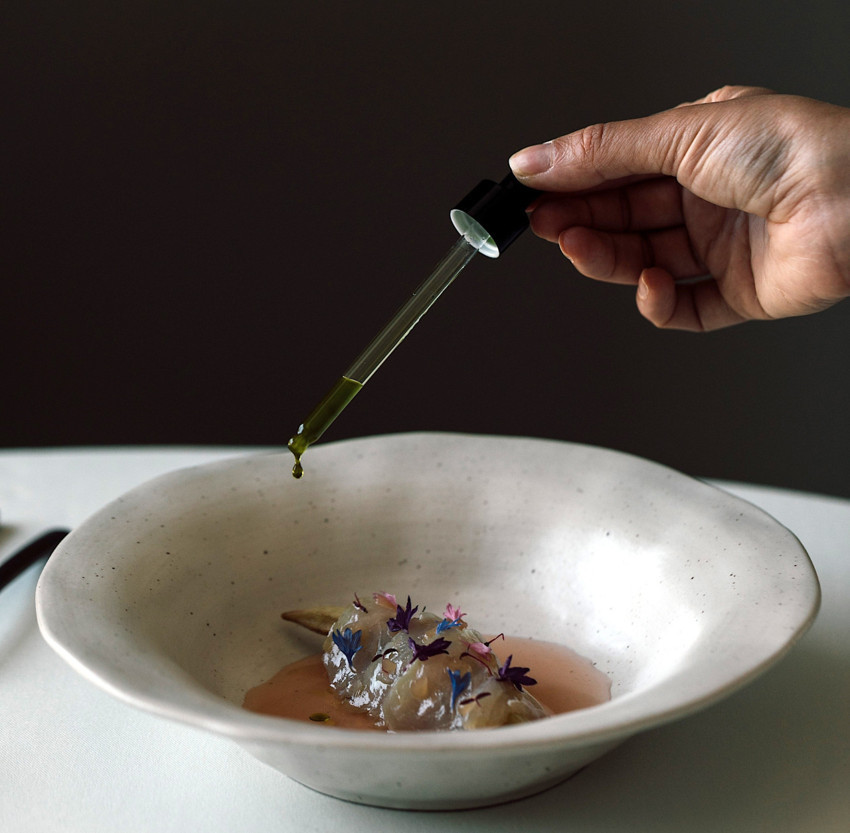 Urla’da bir yaz gecesi rüyası: Toprağın hafızasında bir sofra - Resim : 1