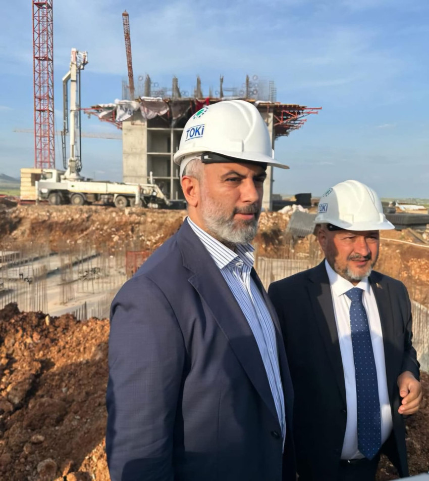 AK Partili Kurt: Hedef 2025 sonuna kadar 453 bin konut ve iş yerini teslim etmek - Resim : 1