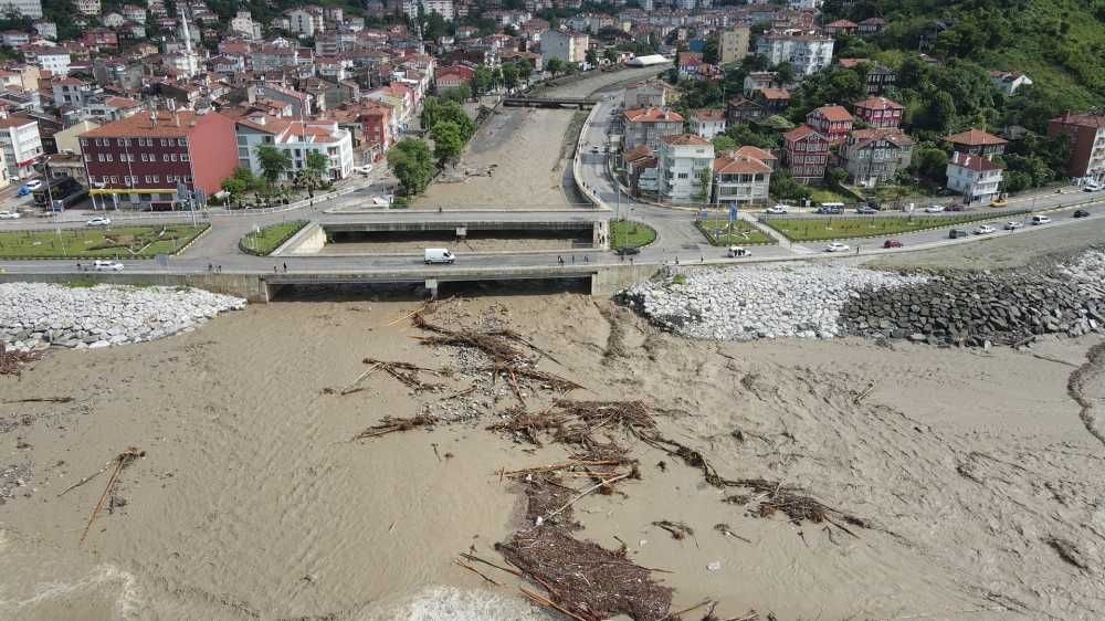 Kastamonu'da sel çevreye zarar verdi - Sayfa 1