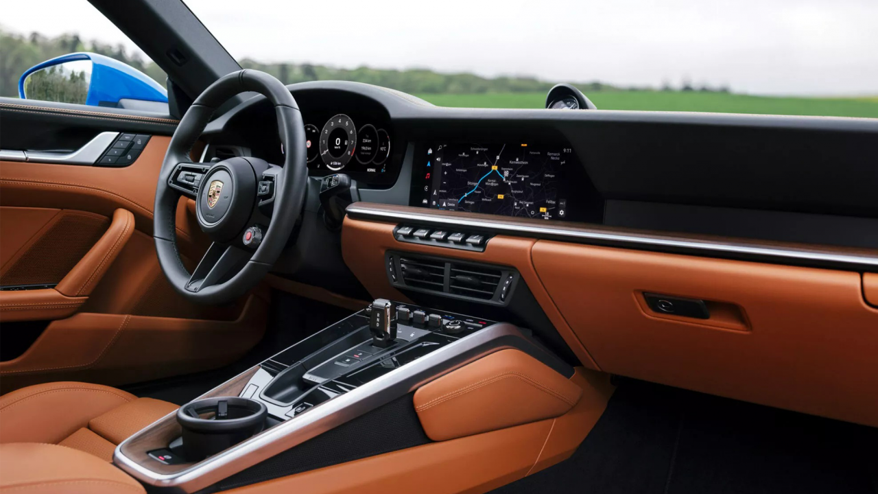 İlk hibrit Porsche 911 modeli resmi olarak tanıtıldı! Tam 478 beygir gücü var - Sayfa 4