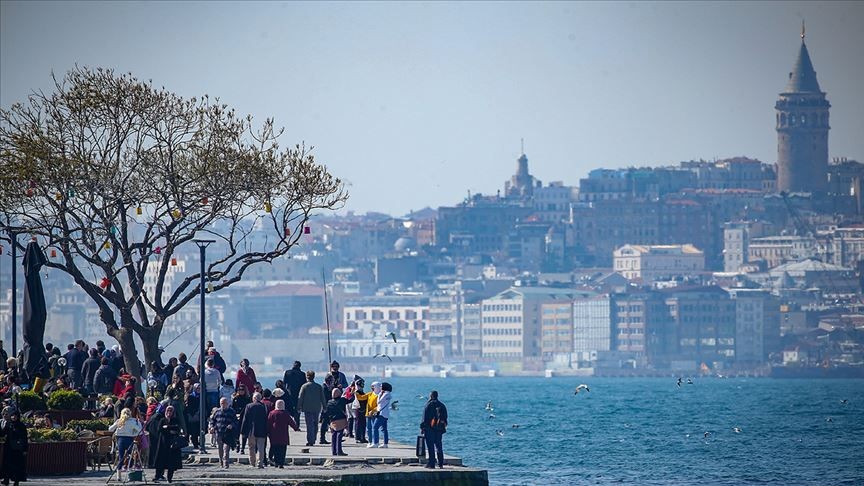 Meteorolojiden son rapor: Sıcaklıklar mevsim normallerinin 4 ila 10 derece üzerinde seyredecek - Sayfa 1