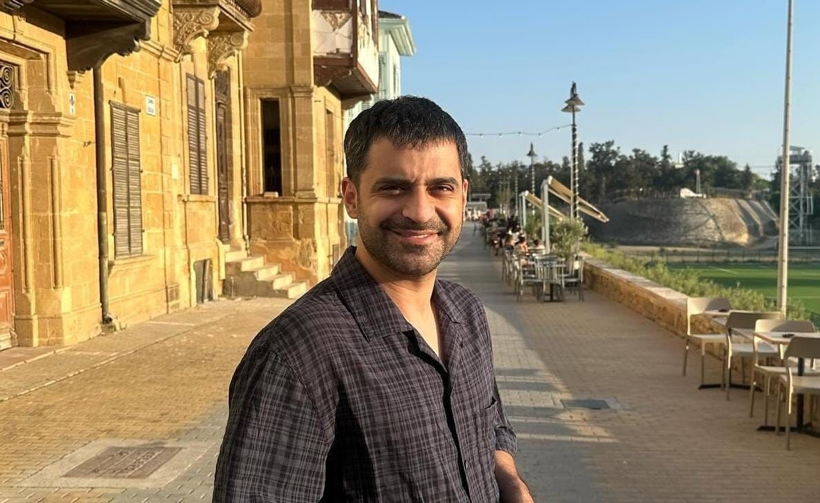 Kar Çiçekleri dizisinin kadrosuna Uğur Uzunel dahil oldu! Uğur Uzunel kimdir? - Sayfa 1