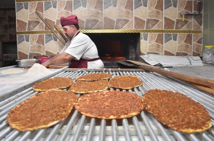 Bu lahmacun restoranlarından uzak durun! Bakın hangi etle lahmacun yapıyorlarmış - Sayfa 4