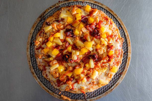 MasterChef ananaslı pizza tarifi! Ananaslı pizza nasıl yapılır?