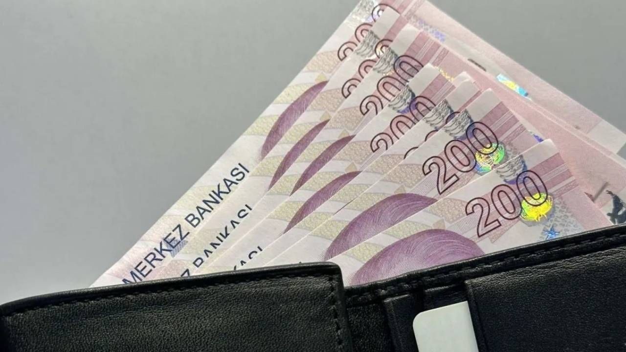 Bankaların mevduat faiz oranlarında son durum ne? İşte 750 bin TL'nin aylık faiz getirisi... - Sayfa 1