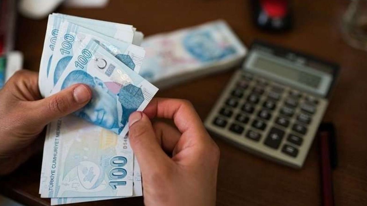 Kamuda çalışan 700 bin işçi yüzde 95 zam istiyor! İşte toplu sözleşme masasına gelecek rakamlar - Sayfa 4