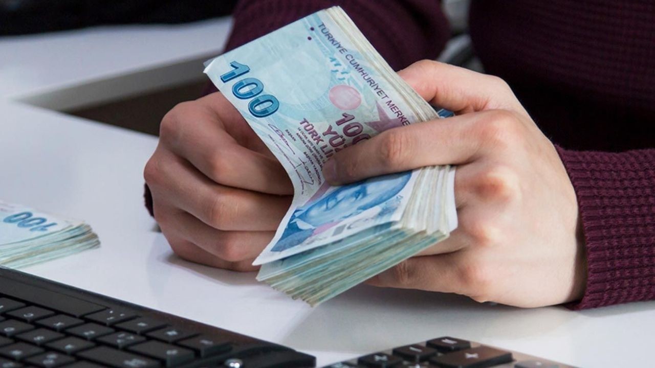 Kamuda çalışan 700 bin işçi yüzde 95 zam istiyor! İşte toplu sözleşme masasına gelecek rakamlar - Sayfa 3
