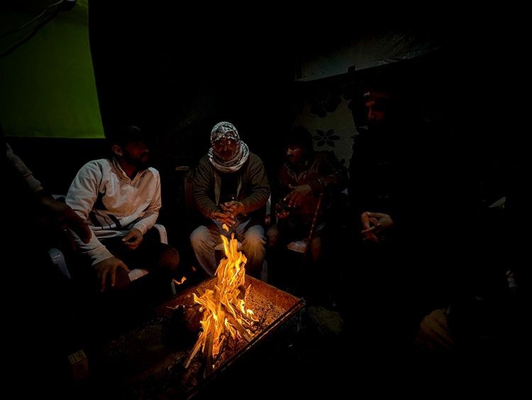 Çadırlarda yaşamaya mahkum edilen Filistinliler, soğuk hava ve fırtına ile mücadele ediyor - Sayfa 3