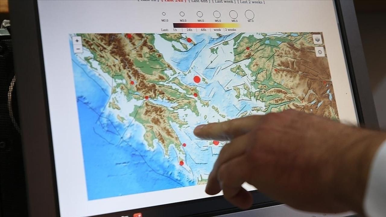 Prof. Dr. Ahmet Ercan'dan Ege depremleri ve tsunami yorumu: 7 şiddetinde deprem üretebilir - Sayfa 1