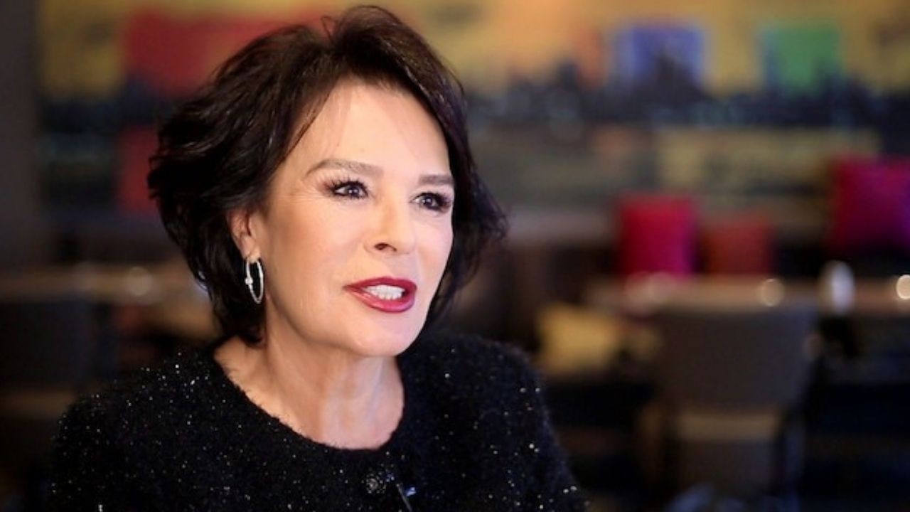 Hülya Koçyiğit ölümden döndü! Usta oyuncu İngiltere'de hastaneye kaldırıldı - Sayfa 2