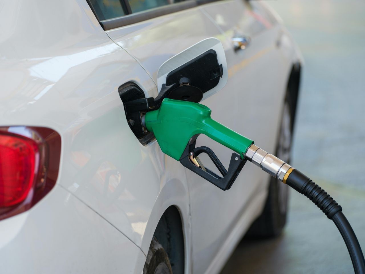 Benzine zam ya da indirim var mı? İşte 14 Şubat 2025 güncel benzin, motorin ve LPG fiyatları - Sayfa 1