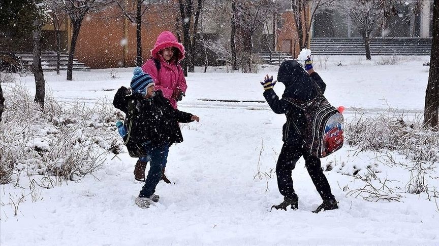 19 Şubat çarşamba (yarın) okullar tatil mi? Valilikler peş peşe duyurdu: İşte kar tatili olan iller - Sayfa 3