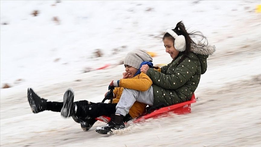19 Şubat çarşamba (yarın) okullar tatil mi? Valilikler peş peşe duyurdu: İşte kar tatili olan iller - Sayfa 4