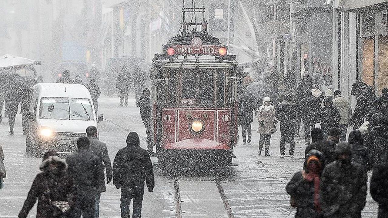 15 il için sarı kodlu uyarı: Yurt genelinde soğuk hava ve kar yağışı etkili olacak - Sayfa 1