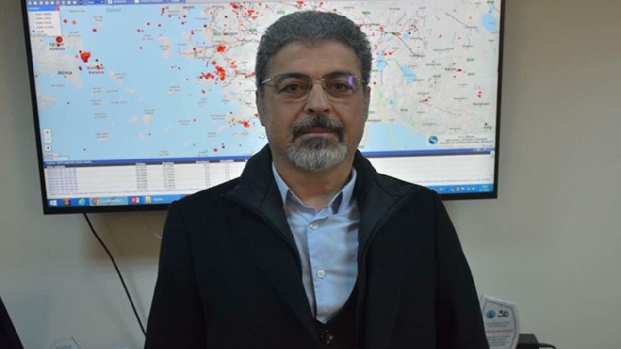 Prof. Dr. Hasan Sözbilir'den o bölgemize korkutan uyarı: Önce deprem sonra tsunami! - Sayfa 1