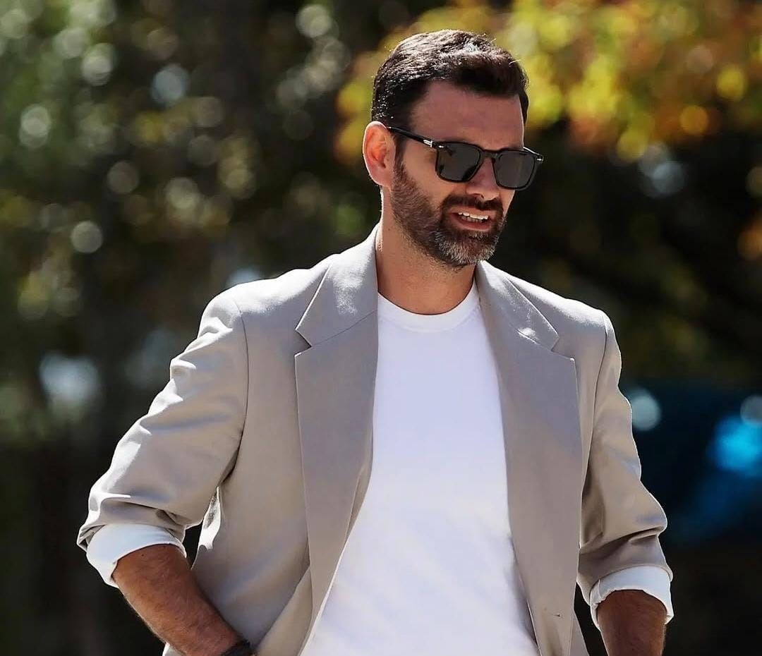 Hudutsuz Sevda dizisinin kadrosuna Murat Danacı dahil oldu! Murat Danacı kimdir? - Sayfa 1