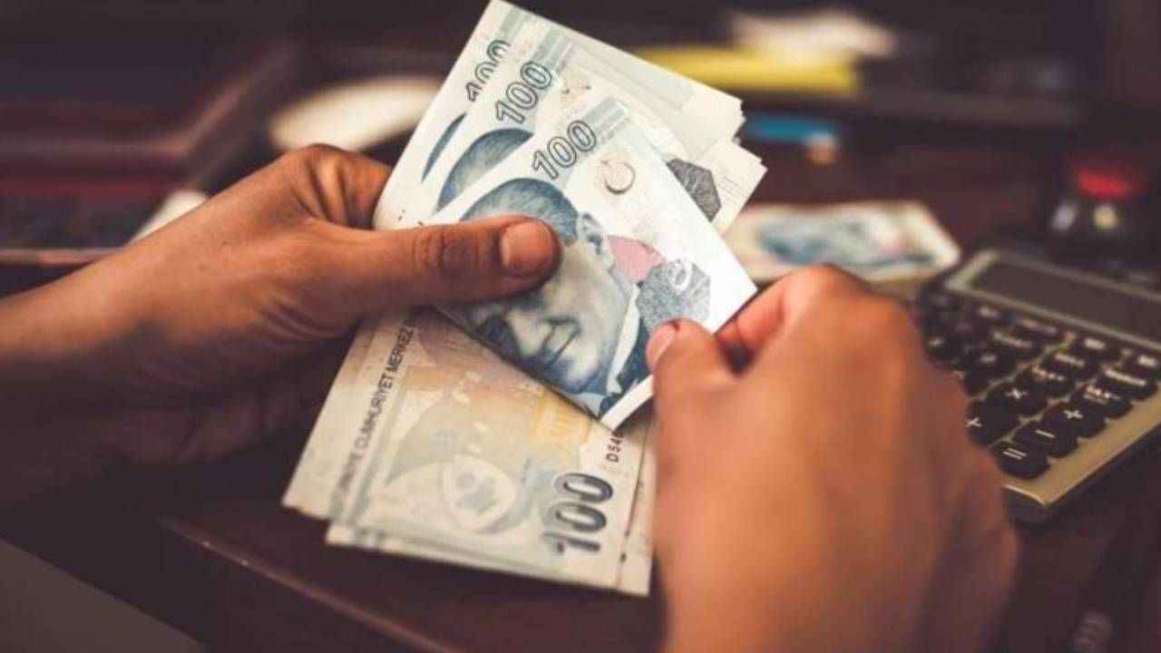 Milyonları ilgilendiriyor: 3 aylık enflasyon emekli ve memurun maaşına nasıl yansıyacak? - Sayfa 3